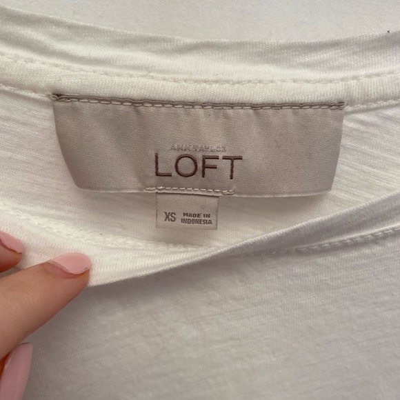 Loft white top with lace detailing size XS - Picture 2 of 3